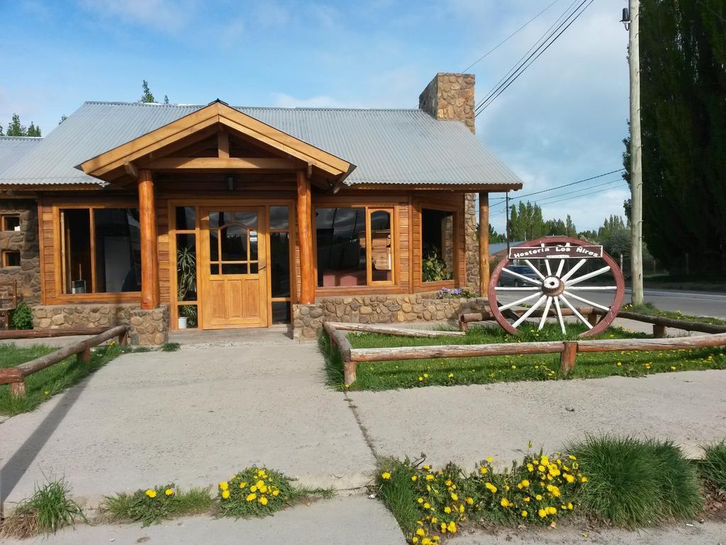 Hosteria Los Nires Hotel El Calafate Exterior photo