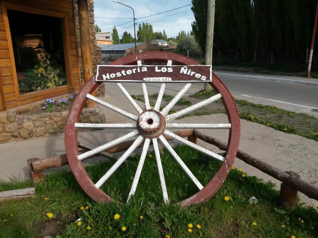 Hosteria Los Nires Hotel El Calafate Exterior photo